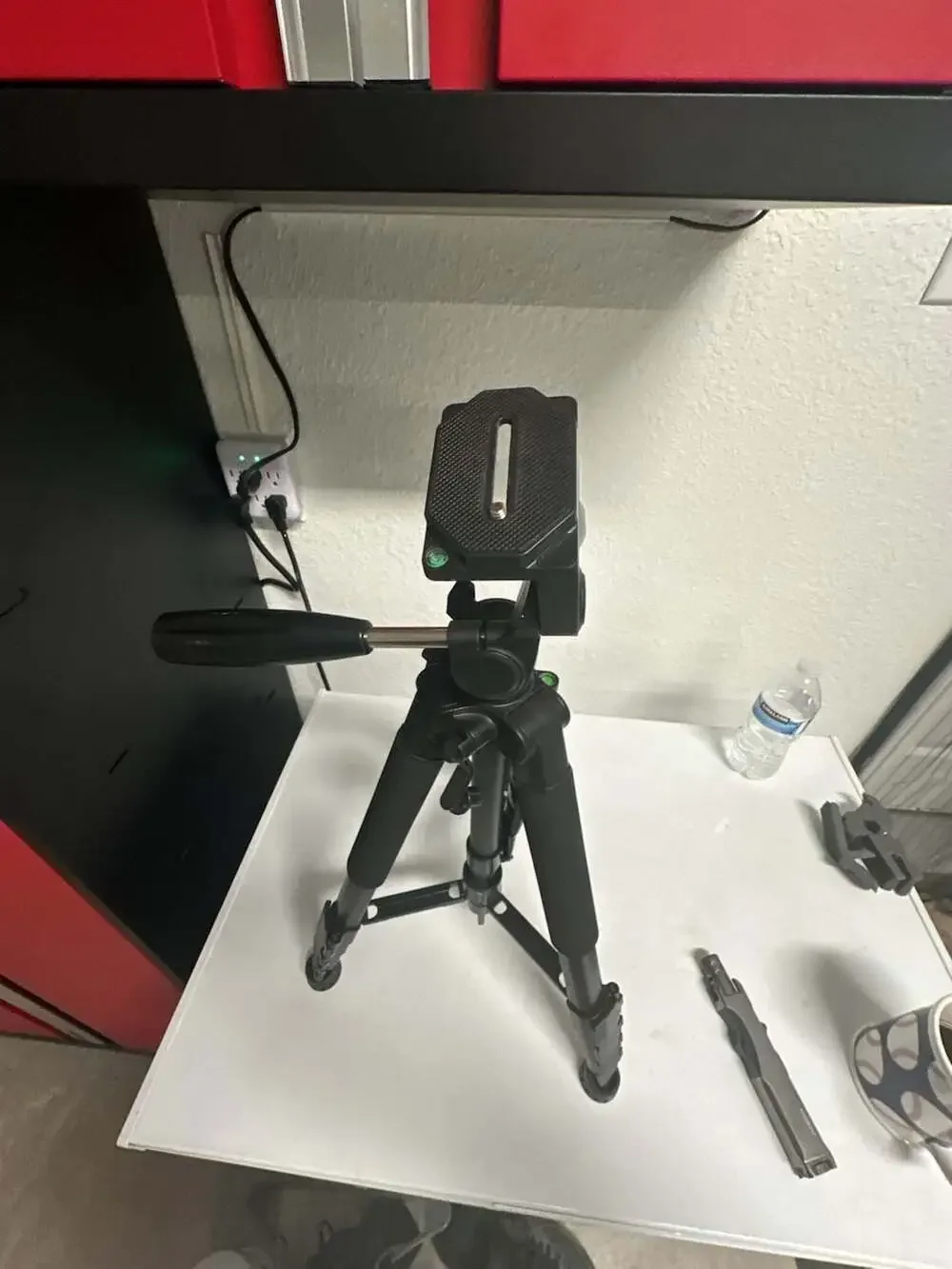 Victiv 72-inch Camera Tripod Aluminum Lightweight and Compact